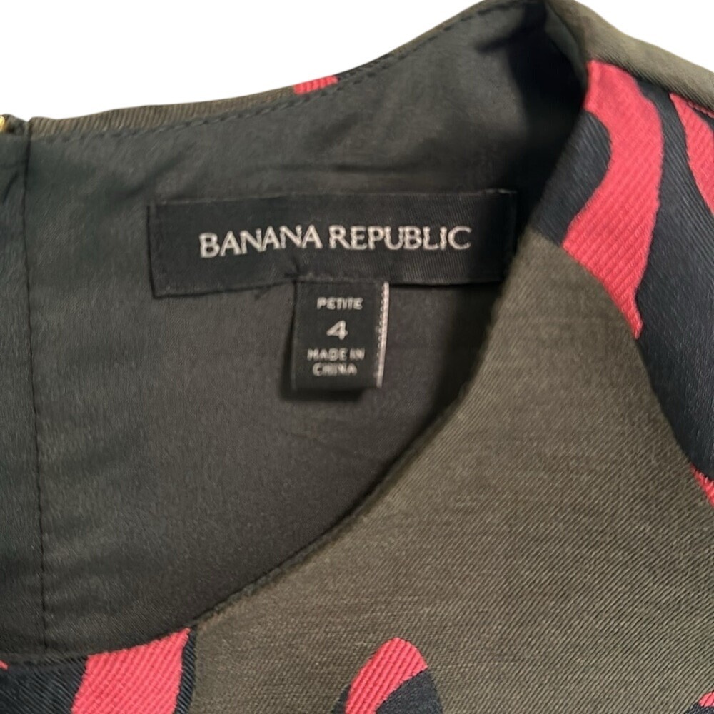 Banana Republic Jacquard Mini‎ Ruffle Dress Women's 4P Olive Green Preppy Modern - Picture 7 of 9